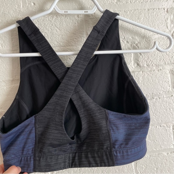 Outdoor Voices Two Tone Key Bra Sz M - Picture 6 of 9